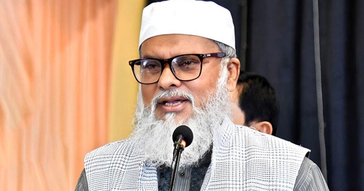 কারাগার পরিদর্শনকালে তোলা সেই ছবি নিয়ে যা বললেন ধর্ম উপদেষ্টা