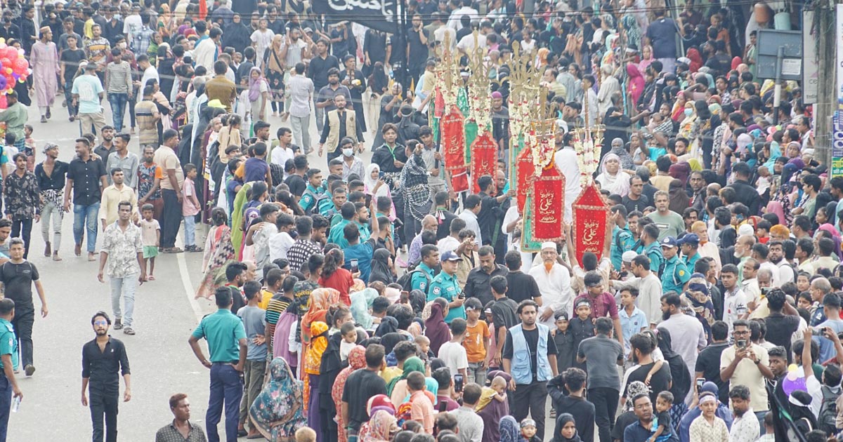 শান্তিপূর্ণভাবে রাজধানীতে শিয়া সম্প্রদায়ের তাজিয়া মিছিল অনুষ্ঠিত