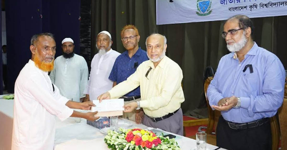 শোক ও শ্রদ্ধায় বাকৃবিতে ‘জুলাই শহীদ দিবস’ পালিত