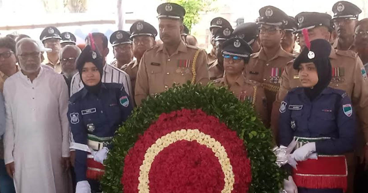 যশোরে উৎসবমুখর পরিবেশে পালিত জুলাই গণঅভ্যুত্থান দিবস