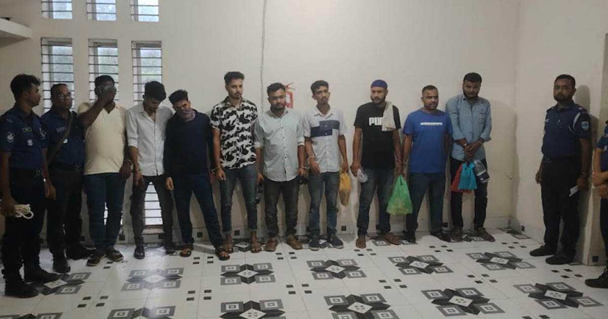 লোহাগড়ায় আন্তঃজেলা ডাকাত চক্রের ৯ সদস্য গ্রেপ্তার