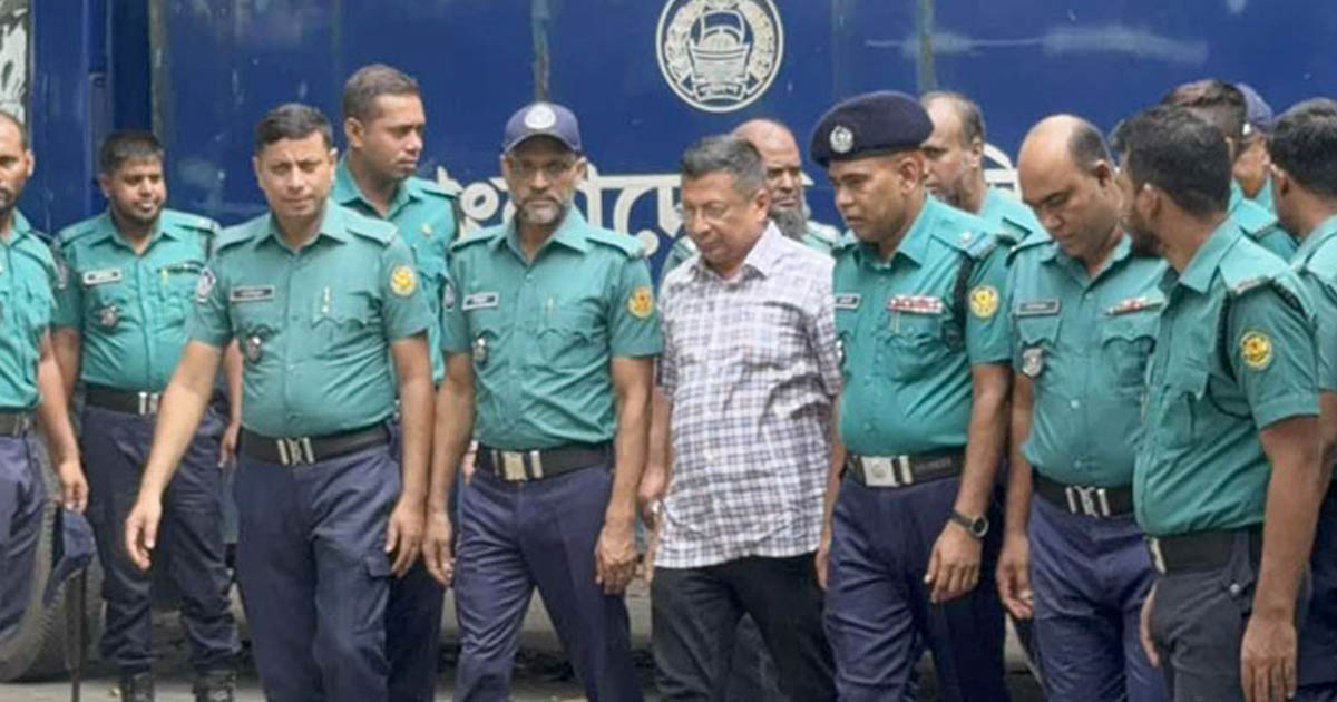 রাজসাক্ষী হিসেবে ট্রাইব্যুনালে হাজির সাবেক আইজিপি মামুন