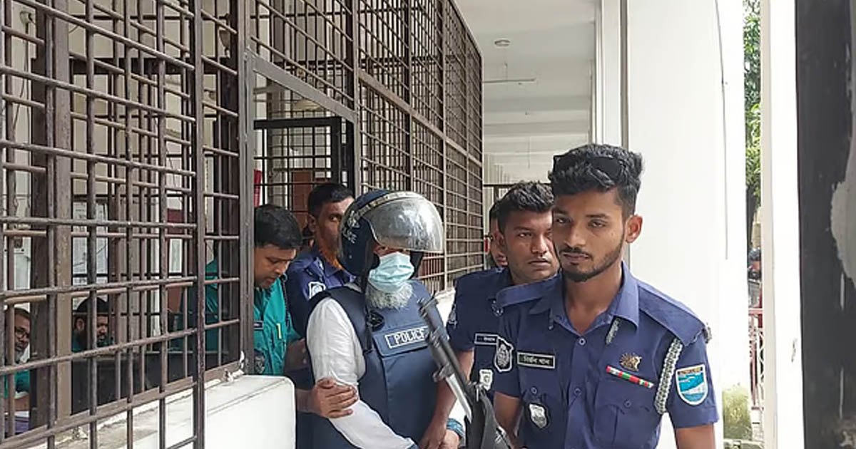 কাঠগড়ায় দাঁড়িয়ে কাঁদলেন এনবিআরের সেই মতিউর