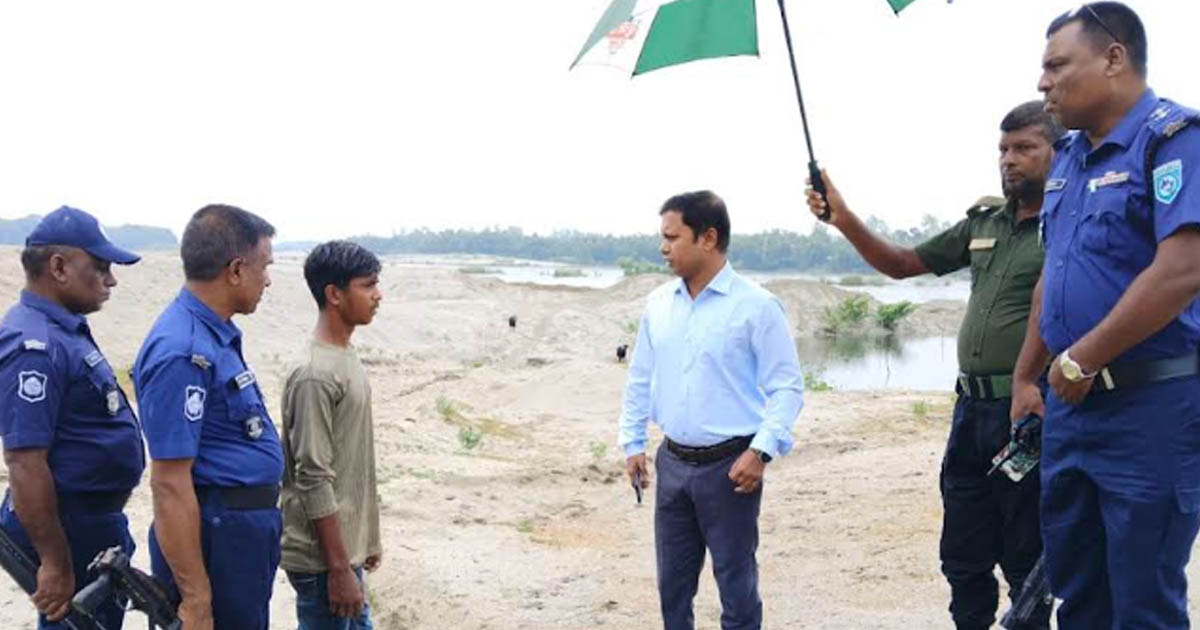 অবৈধভাবে বালু উত্তোলন ও বিক্রির অভিযোগে যুবককে কারাদণ্ড