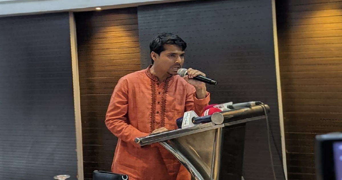 বাইরে থেকে এমপি প্রার্থী দেওয়ায় এনসিপির জেলা সদস্য সচিবের পদত্যাগ