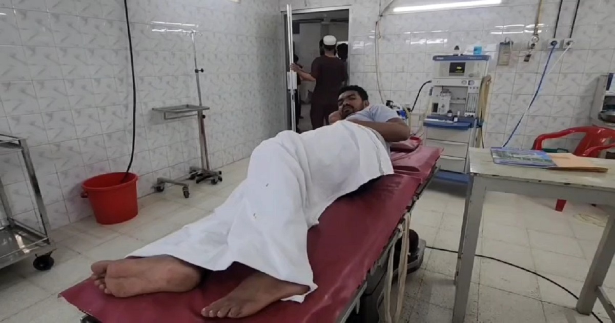 আশুলিয়ায় ঝুট ব্যবসা নিয়ে দ্বন্দ্বে ব্যবসায়ীকে গুলি