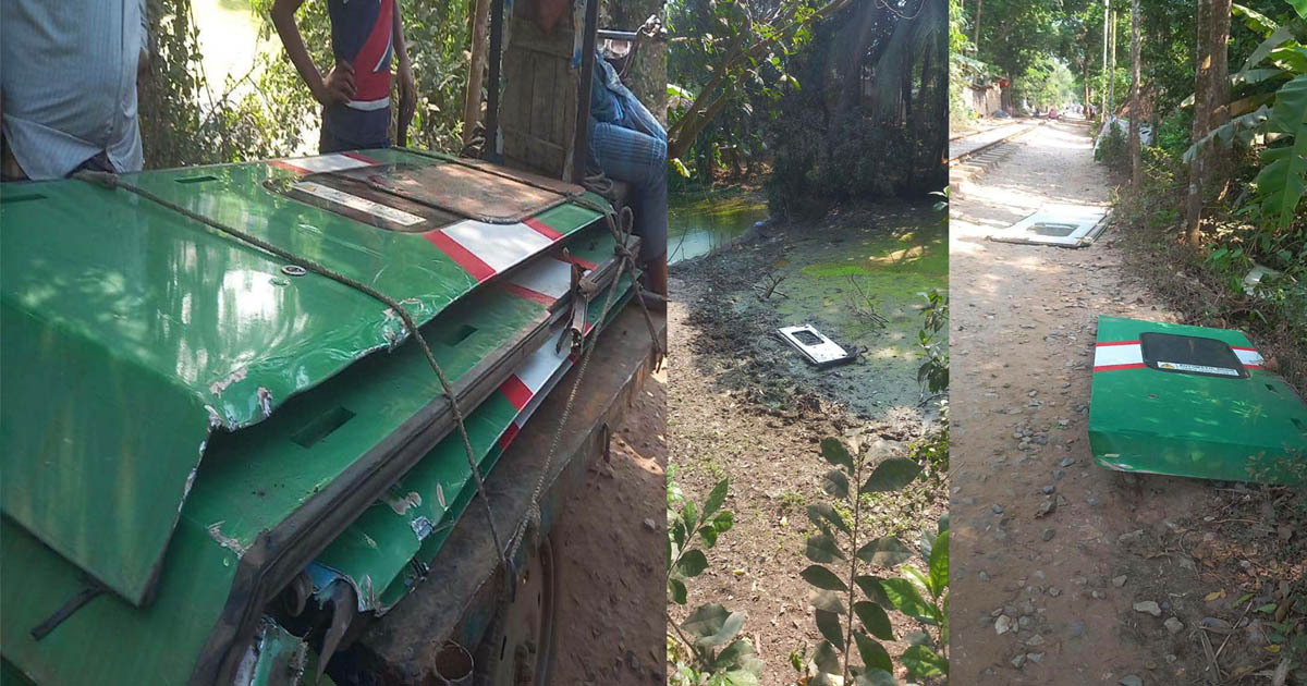 গাছবোঝাই ট্রাকের ঘষা: ছিটকে গেল ‘পর্যটক এক্সপ্রেসের’ ৬টি দরজা