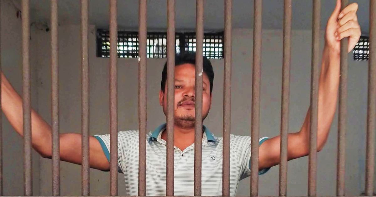 সালথায় সেচ্ছাসেবক লীগ নেতা গ্রেপ্তার