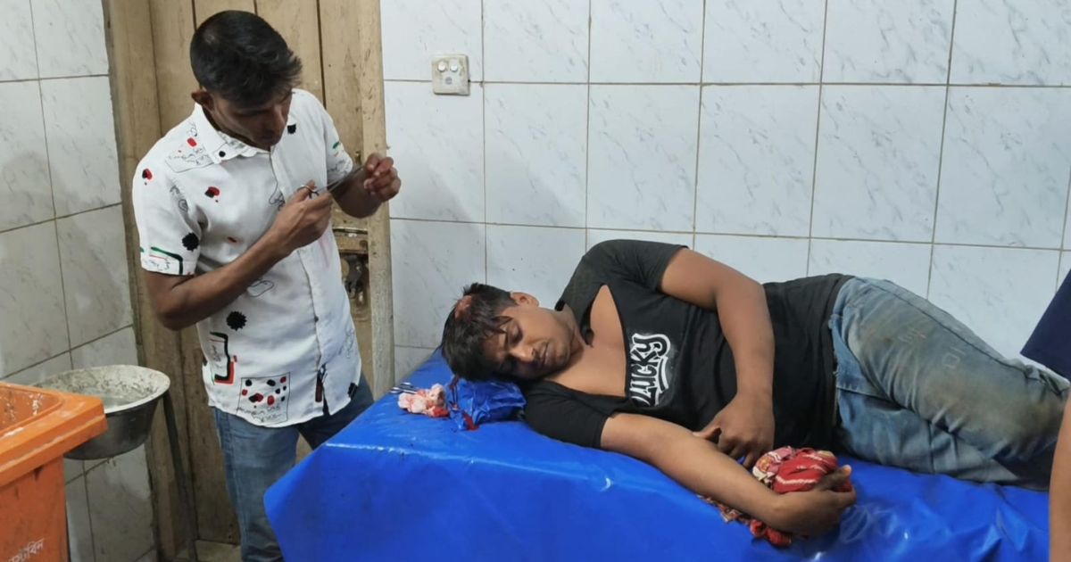 গাংনীতে জমি নিয়ে বিরোধের জেরে প্রতিপক্ষের হামলায় ভাই-বোন আহত