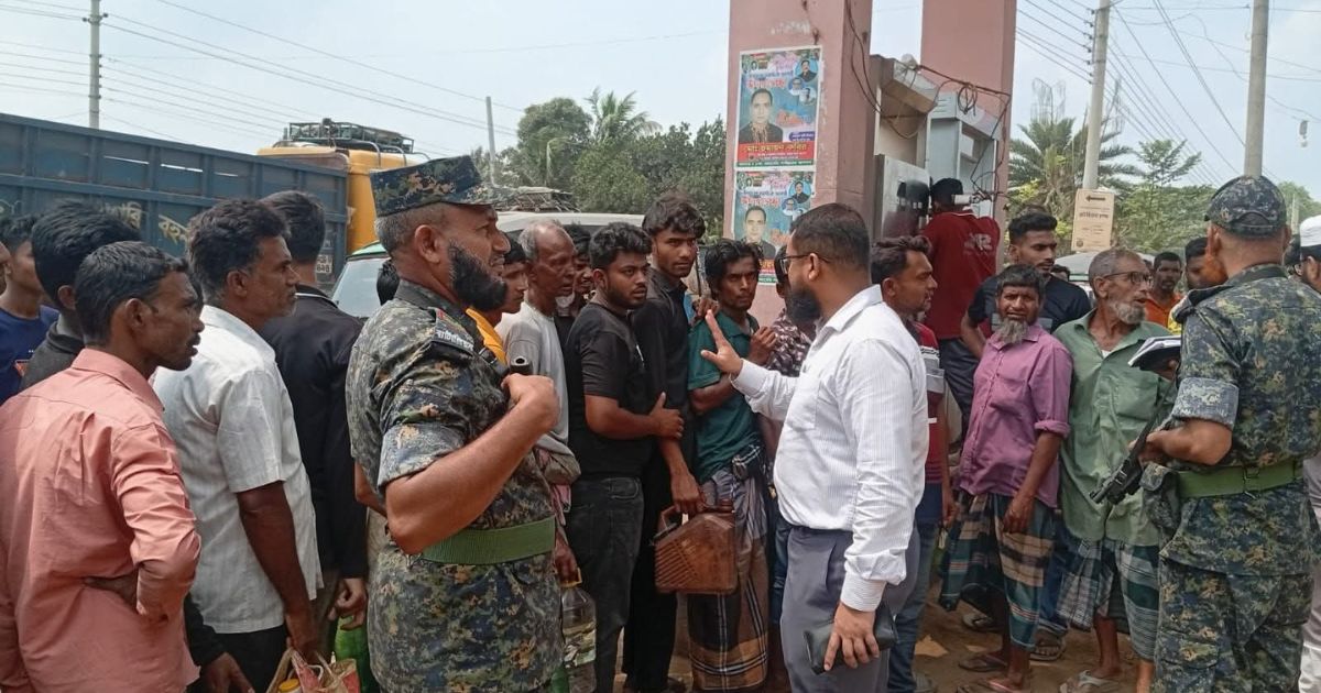 সংবাদ প্রকাশের পর মাগুরায় তেল সিন্ডিকেটের বিরুদ্ধে প্রশাসনের কঠোর অবস্থান