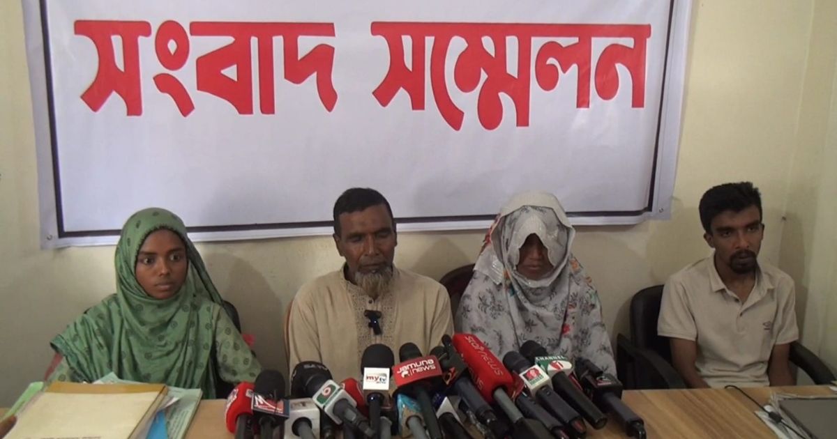 জমির বিরোধ নিয়ে সন্তানের লাশ দাফনে বাধা, বাবার প্রতিবাদ  