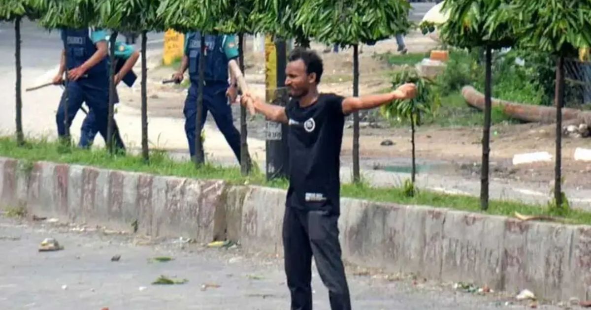ট্রাইব্যুনালে আবু সাঈদ হত্যা মামলার রায় পড়া শুরু