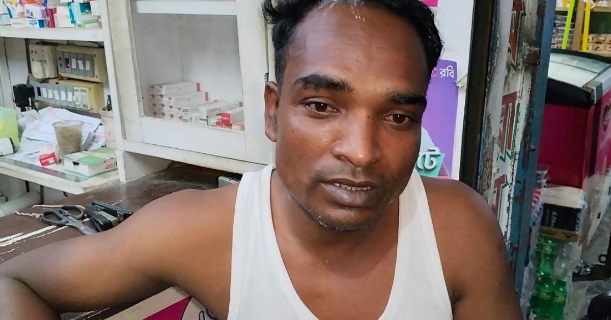 চুয়াডাঙ্গায় ট্রাক থামিয়ে চালককে জিম্মি করে ১৯ হাজার টাকা লুট