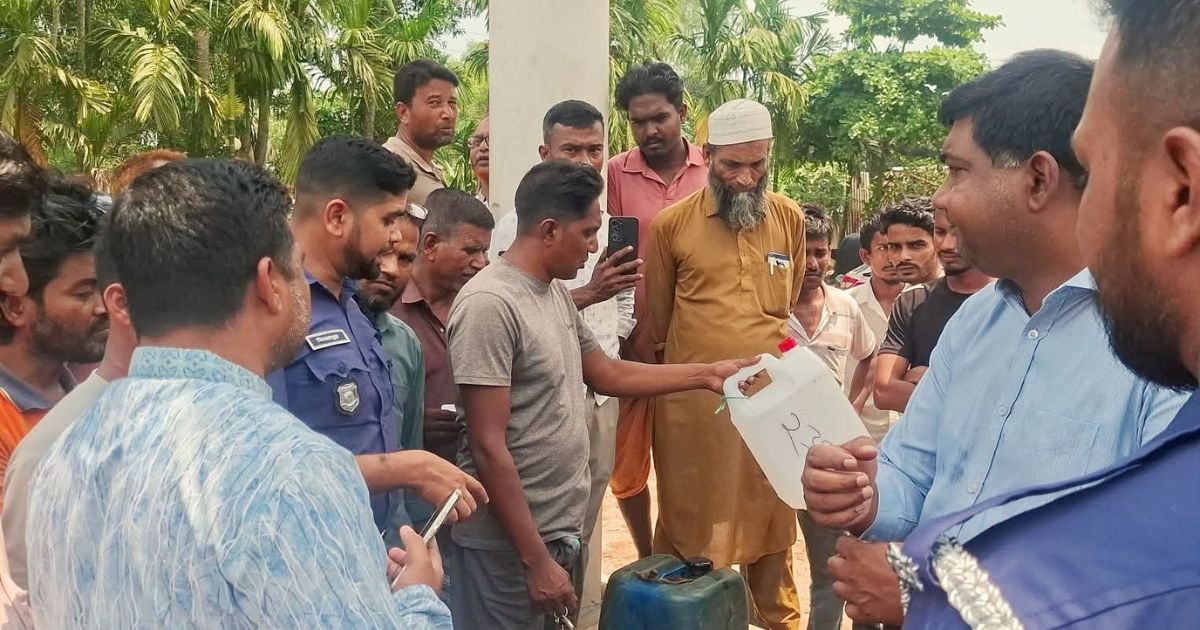 সখীপুরে ওজনে কম দেওয়ায় পাম্প মালিককে ৫০ হাজার টাকা জরিমানা