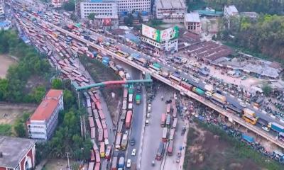 ঢাকা-টাঙ্গাইল মহাসড়কে ৩৫ কিলোমিটার যানজট, শিলাবৃষ্টিতে বাড়ছে ভোগান্তি