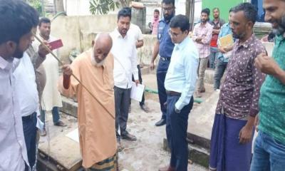 অনিয়ম ঠেকাতে কেন্দুয়ায় ফিলিং স্টেশন আকস্মিক পরিদর্শনে ইউএনও