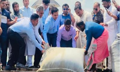 মেহেন্দিগঞ্জে নদী ভাঙন রোধ প্রকল্পের উদ্বোধন