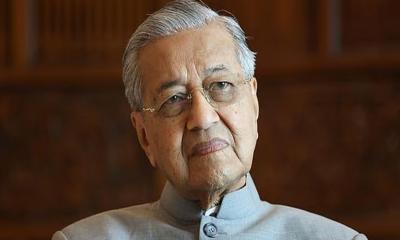 ঘরের মধ্যে পড়ে গিয়ে হাসপাতালে ভর্তি মাহাথির মোহাম্মদ