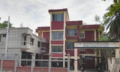 চুয়াডাঙ্গার মাধ্যমিক শিক্ষা প্রশাসন ভারপ্রাপ্তের ভারে স্থবির, সেবা গ্রহীতারা ভোগান্তিতে