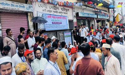 দীর্ঘ ২২ বছর পর ফেনী শহর ব্যবসায়ী সমিতির ভোটগ্রহণ চলছে