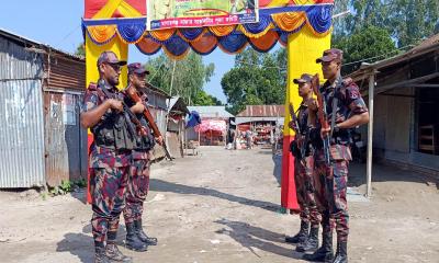 সীমান্তবর্তী এলাকার পূজা মণ্ডপে বিজিবি মোতায়েন