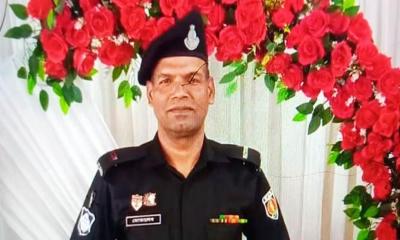 দুই সন্ত্রাসী গ্রুপের আধিপত্যের বলি এক কর্মকর্তা