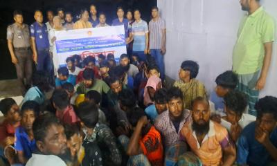 চাঁদপুরে জাটকা ধরায় ৩২ জেলে আটক
