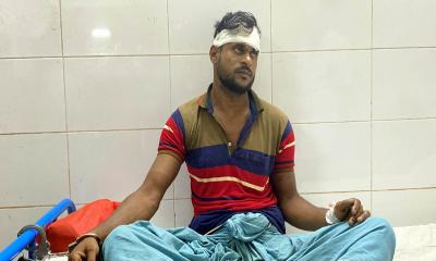 কোম্পানীগঞ্জে এরশাদ ডাকাতকে গণপিটুনি দিয়ে পুলিশে সোপর্দ