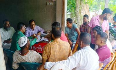 ফরিদপুরে তথ্য গোপন করে খাদ্যবান্ধব কর্মসূচির ডিলারশিপ, বরাদ্দ স্থগিত