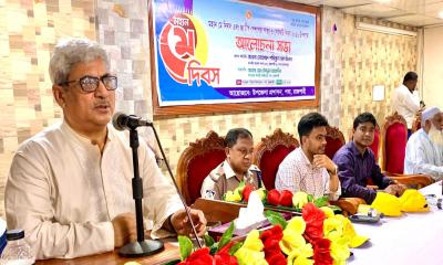 দেশের বিশ কোটি জনগণের ৪০ কোটি হাতকে জনসম্পদে পরিণত করতে হবে