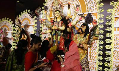 চলছে প্রতিমা বিসর্জনের প্রস্তুতি