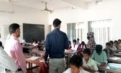 নাগরপুরে প্রাথমিক বৃত্তি পরীক্ষা অনুষ্ঠিত, কেন্দ্র পরিদর্শনে ইউএনও