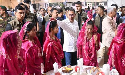 যাকে পঙ্গু করার চেষ্টা, সেই তারেক রহমানের কাঁধেই বাংলাদেশ