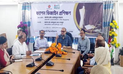 মাগুরায় ৫ দিনব্যাপী ফ্যাশন ডিজাইন প্রশিক্ষণ কর্মসূচির উদ্বোধন