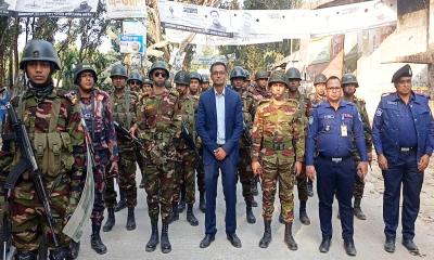 কাউনিয়ায় নির্বাচন সামনে রেখে যৌথ বাহিনীর টহল ও চেকপোস্ট জোরদার