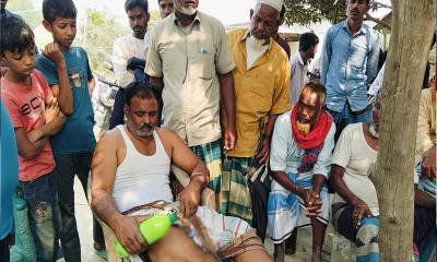 চুরি হওয়া গরু উদ্ধার করতে গিয়ে মালিকসহ ১২ জনকে কুপিয়ে জখম
