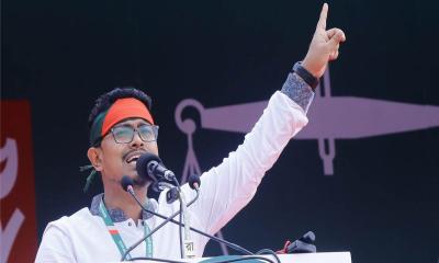 স্বরাষ্ট্র উপদেষ্টার কার্যালয় ঘেরাওয়ের ঘোষণা ডাকসুর ভিপির