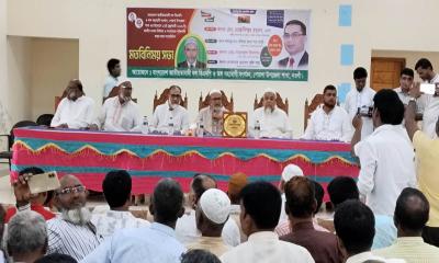 পোরশায় এইচবিবি রাস্তার উদ্বোধন ও অনুদান বিতরণ করলেন এমপি মোস্তাফিজুর রহমান