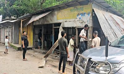 মাদারীপুর শহরের খাল ও ফুটপাতে স্বস্তি ফেরাতে কঠোর পদক্ষেপ