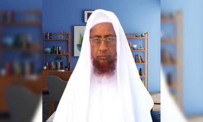 ট্রাকের ধাক্কায় মাদরাসা প্রধান নিহত, আহত ২