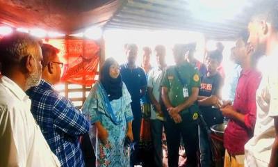 পোরশায় সরকারি চাল জব্দ, দুইজনকে জরিমানা