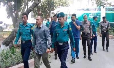 কড়া নিরাপত্তায় ট্রাইব্যুনালে হাজির দুই সেনা কর্মকর্তা