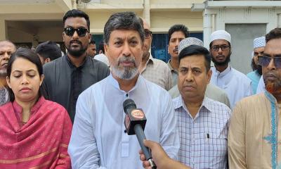 মাদারীপুরে ডেঙ্গু প্রতিরোধে সমন্বিত পরিচ্ছন্নতা অভিযান