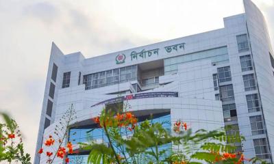 অস্তিত্বের প্রশ্নে হিম্মতের সঙ্গে কাজ করতে হবে