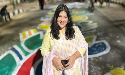 কারিনা কায়সার মারা গেছেন