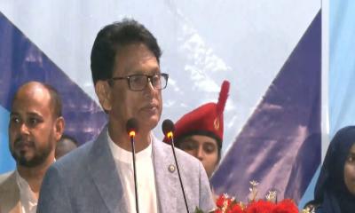 আমিও অনলাইন ক্লাস চাই না, পৃথিবী চায়