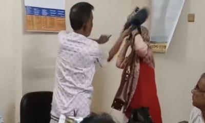 কলেজ শিক্ষিকাকে বিএনপি নেতার জুতাপেটা 