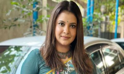 জীবনের মূল্য একই জায়গায় আটকে থাকে