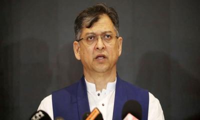 সড়ক-মহাসড়কে পশুর হাট বসানো যাবে না