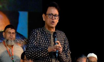 নতুন কারিকুলাম বাস্তবায়নের কাজ চলছে